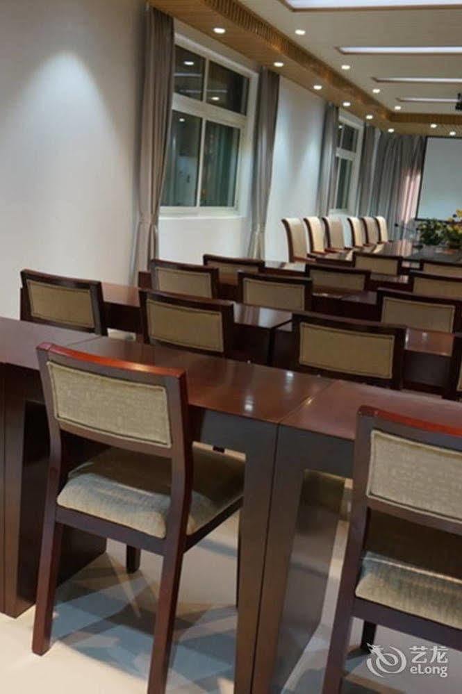 Sunshine Holiday Hotel Liêu Thành Ngoại thất bức ảnh